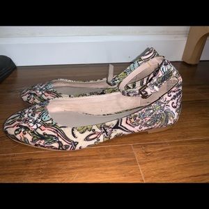 Treasure & Bond flats